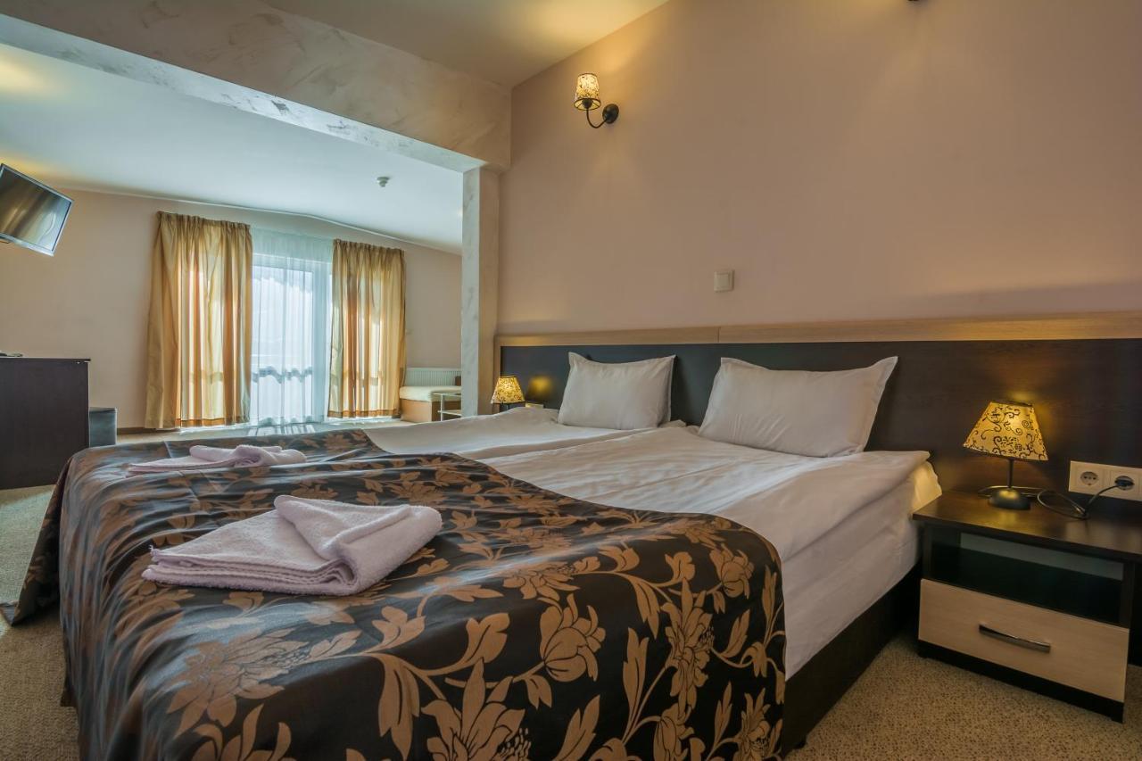 Hotel Royal โบโรเวทส์ ภายนอก รูปภาพ